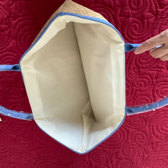 Raffia bag fully lined  NWOT - Picture 4 of 7